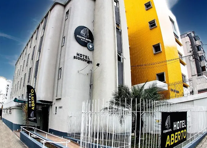 Esquina Batel - Hotel Economico